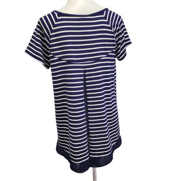 Hand Printed Upcycled Womens Large Somebody's Praying Short Sleeve Blouse Tee - Picture 4 of 5